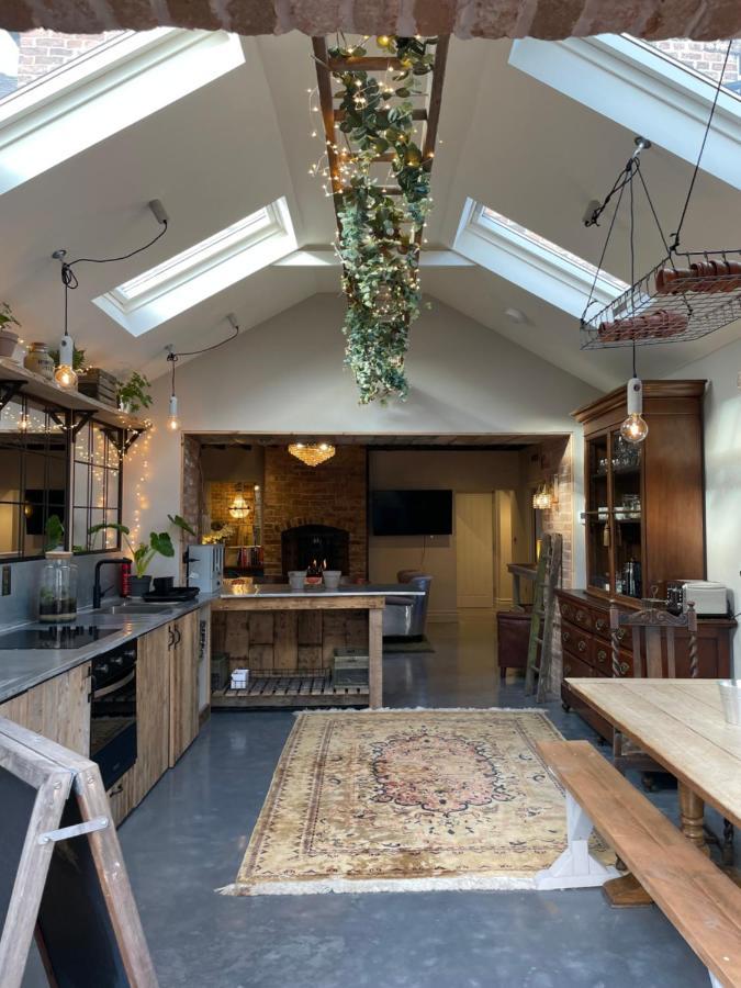 The Walled Garden At Cheshire Boutique Bathhouse Nantwich Exterior photo