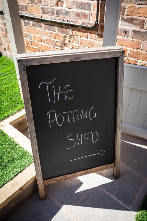 The Walled Garden At Cheshire Boutique Bathhouse Nantwich Exterior photo