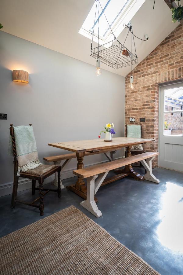 The Walled Garden At Cheshire Boutique Bathhouse Nantwich Exterior photo